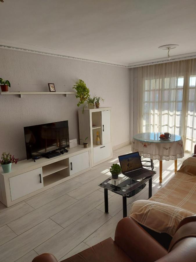 Habitacion Privada A 15 Min De La Playa/Piso Hotel Huelva Exterior photo