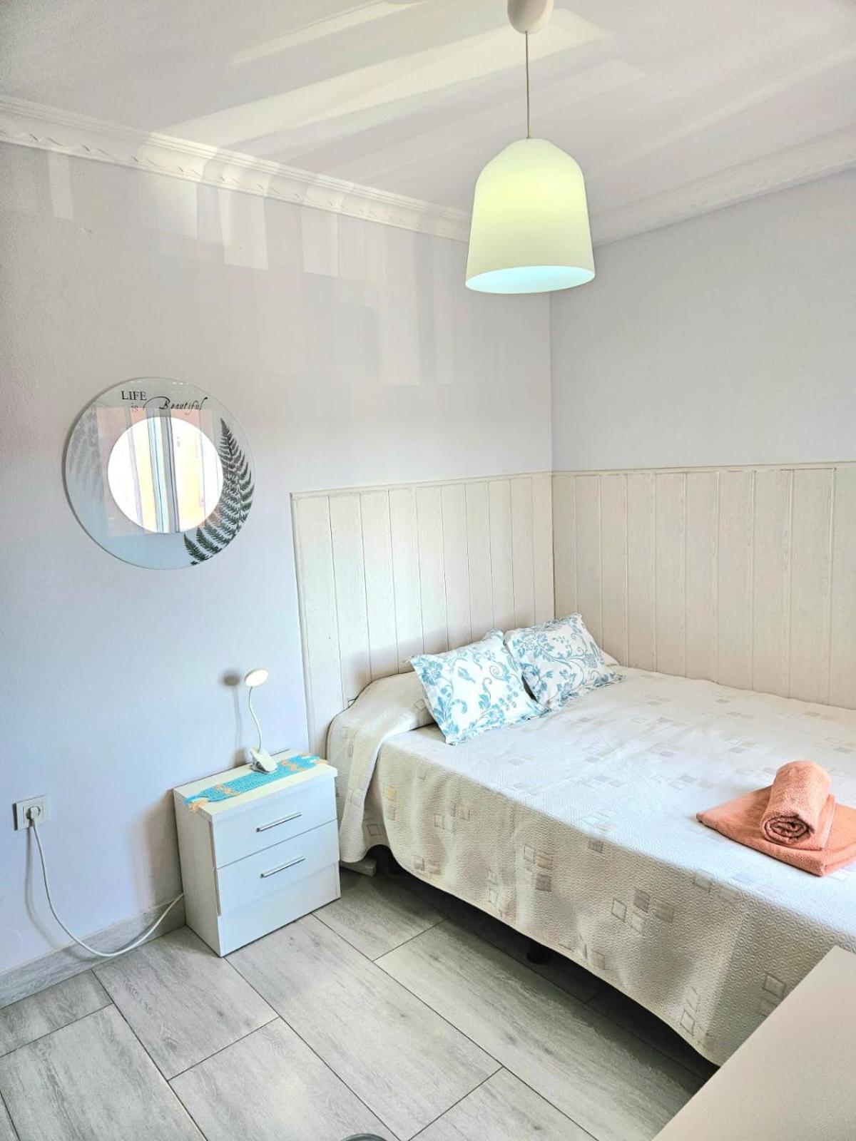 Habitacion Privada A 15 Min De La Playa/Piso Hotel Huelva Exterior photo